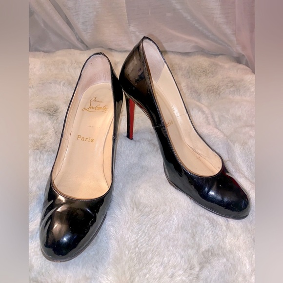 Christian Louboutin Black Patent Heels with Red Soles Size 37 - US Size 7 - Picture 1 of 9